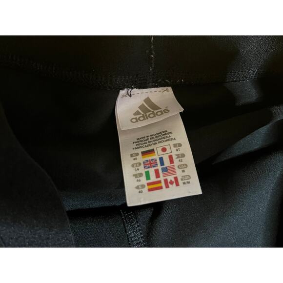 Vintage 2010 Adidas straight leg capri pants size Medium Mint‎ condition - Picture 3 of 5